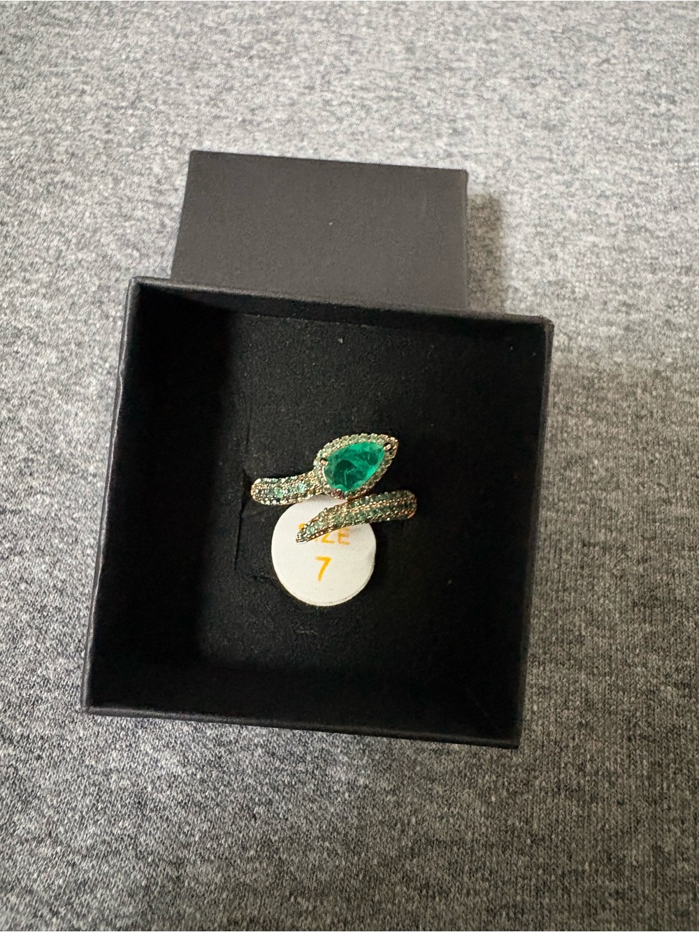 Emerald Green Teardrop Snake Ring - Women's Fashion Jewelry size 7
